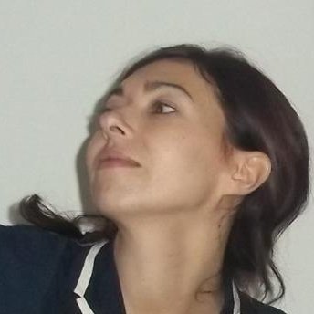 laura_hueso